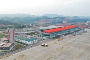 Đề xuất thí điểm 2 chuyến bay chở công dân từ Trung Quốc về nước