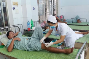 Doanh nghiệp trốn đóng BHYT phải trả toàn bộ viện phí cho người lao động