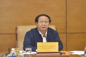 Phó Thủ tướng: ‘Ngành đường sắt không thể như thế này mãi được’