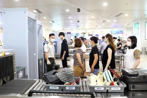 Sân bay Nội Bài khuyến cáo cho hành khách đi máy bay dịp Tết