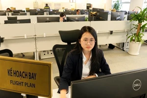 Sân bay Nội Bài áp dụng mô hình mới giúp máy bay cất, hạ cánh đúng giờ