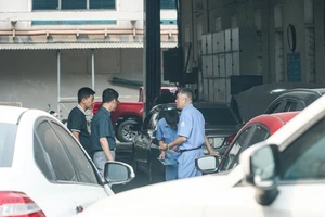 Sắp có quy định mới về đăng kiểm viên, mở rộng kiểm định khí thải xe máy
