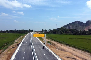 Sẽ thu phí một số đoạn cao tốc Bắc - Nam sau Tết Nguyên đán