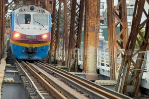 Lập tổ công tác triển khai đầu tư đường sắt kết nối Trung Quốc và Lào