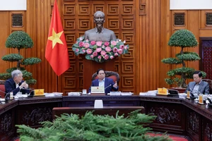 Thủ tướng: Trình Bộ Chính trị đề án phát triển đường sắt đô thị Hà Nội, TP.HCM