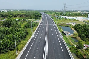 Chuẩn bị thu phí trên cao tốc Bến Lức – Long Thành, mức phí dự kiến 2.000 đồng/km với xe con