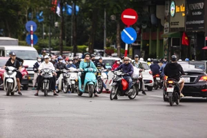 Điều chỉnh đề xuất kiểm tra khí thải xe máy ở Hà Nội, TP.HCM