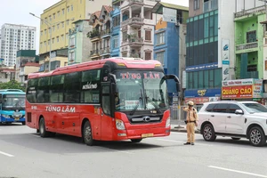 Đề xuất từ 1-3-2026, phù hiệu và giấy phép kinh doanh vận tải chỉ cấp trực tuyến 