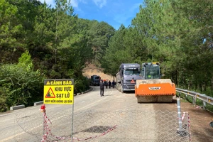 Công bố tình huống khẩn cấp trên Quốc lộ 1 và đường Trường Sơn Đông
