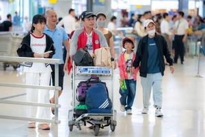 Công đoàn lấy ý kiến người lao động về hoán đổi lịch nghỉ lễ tháng 4