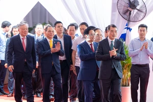 Thủ tướng Lê Minh Hưng dự lễ khởi công tuyến đường sắt tốc độ cao Hà Nội - Quảng Ninh