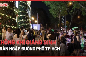 Video: Không khí Giáng sinh tràn về trên khắp đường phố TP.HCM