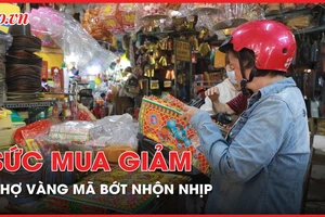 Sức mua giảm, chợ vàng mã lớn nhất TP.HCM bớt chộn rộn cận rằm tháng 7