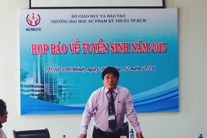 Thí sinh nữ trúng tuyển ngành kỹ thuật được cấp học bổng 50% học phí toàn khóa