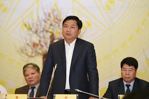 Bộ trưởng Đinh La Thăng nói về vụ tin nhắn của Thứ trưởng