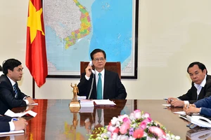 Thủ tướng Nguyễn Tấn Dũng điện đàm với Thủ tướng Nhật Bản