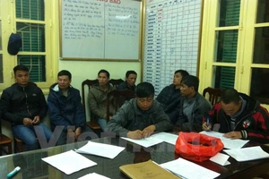 Hà Nội: Tạm giữ hình sự 13 “cò” ở lễ hội chùa Hương