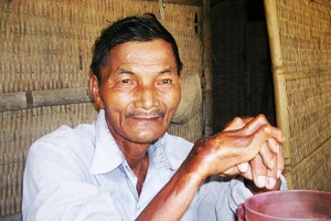 Hy hữu, lão nhân 45 năm chưa hề chợp mắt