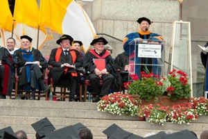 Giáo sư người Việt đầu tiên làm trưởng khoa ở ĐH Mỹ