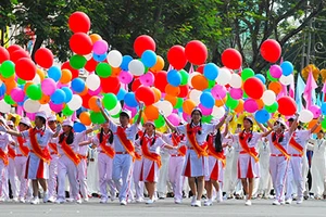 Lễ diễu binh, diễu hành kỷ niệm 30/4