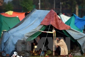 Ít nhất 12 người Việt mắc kẹt tại Nepal sau động đất chưa liên lạc được 