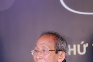 Nhạc sĩ Nguyễn Ánh 9: ‘Có tiền tôi cũng không mời Khánh Ly’