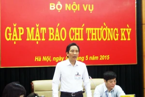 Bộ Nội vụ lên tiếng về việc hàng trăm giáo viên có nguy cơ mất việc