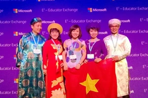 Hai giáo viên TPHCM đạt giải cao tại Diễn đàn Giáo dục Toàn cầu