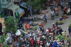 Những con đường bị 'biến dạng' - Kỳ 2