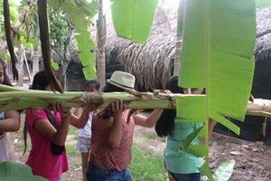 Chi tiền triệu mua mùa hè, kỹ năng sống cho con