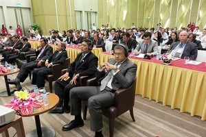 Việt Nam đơn phương miễn visa cho du khách nhiều nước 