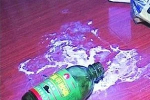 Nghi án nữ sinh tự tử vì bị tung clip sex