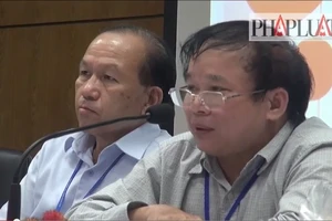 Thứ trưởng Bùi Văn Ga cảnh báo TS có ý định mang 'phao' vào phòng thi