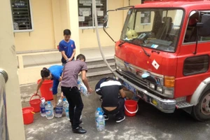 Bệnh viện phụ sản mất nước, hàng loạt ca cấp cứu có nguy cơ nhiễm trùng