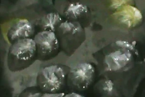 Ớn lạnh huyết heo luộc 