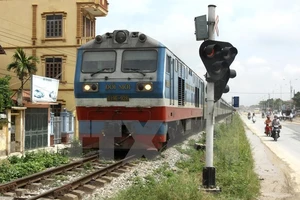 Khai thác tàu 'xịn' Hà Nội-Sài Gòn, giá vé không tăng