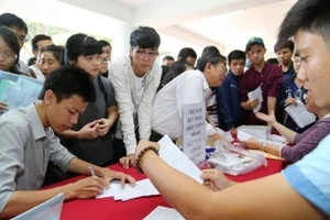 Bộ GD&ĐT hướng dẫn tuyển thẳng, ưu tiên xét tuyển vào ĐH-CĐ năm 2016