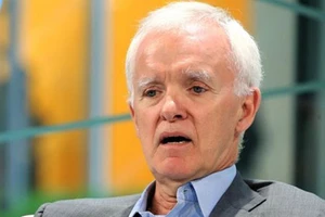 Bộ Ngoại giao trả lời về việc ông Bob Kerrey đứng đầu ĐH Fulbright 