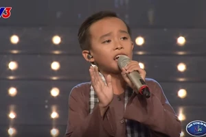 'Coi cỏi đốt đồng...' hay 'coi khói đốt đồng...'? 