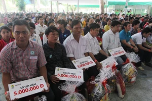 Sáng nay, 1.000 công nhân tham gia Ngày hội công nhân tại Đầm Sen 