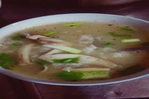 Quán ăn đêm, duyên nấm mối 