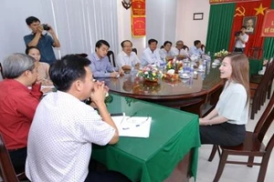 Rút giấy phép cuộc thi “Người đẹp Miền Hậu Giang năm 2016”