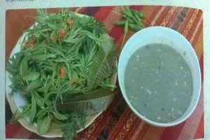 Mắm nêm, hương vị mặn mòi xứ biển miền Trung