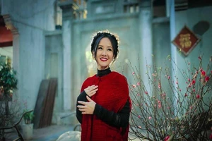 Hồng Nhung trở lại với Về với Đông ​