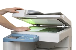 Không thể nhân danh nghèo để phôtô, xài chùa giáo trình