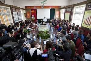 Công bố cách chức Hiệu trưởng trường Nam Trung Yên 