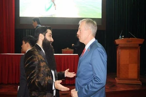 Đạo diễn phim Kong nói gì khi là đại sứ du lịch VN?