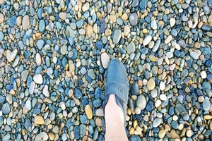 Độc đáo bãi đá 7 màu ở Tuy Phong, Bình Thuận