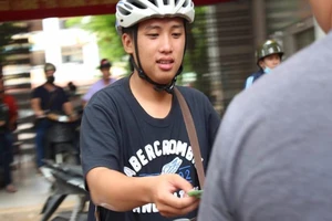 Gặp chàng lính cứu hỏa Trang Thanh Nam tại điểm thi 