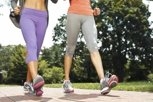 Bạn cần đi bộ như thế nào để giảm cân?